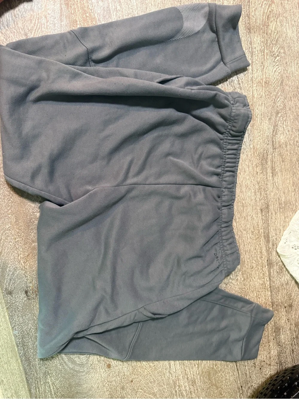 Men’s Gray Nike Sweatpants with Elastic Waist